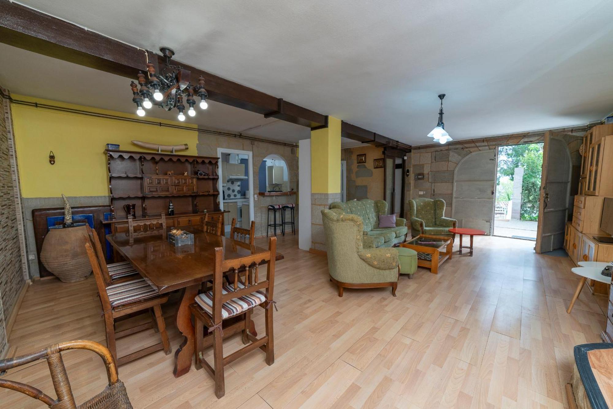 Gran Casa Rural Al Aire Libre En Griselヴィラ エクステリア 写真