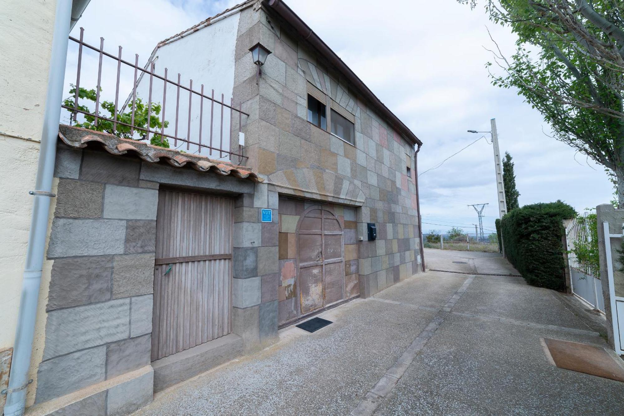 Gran Casa Rural Al Aire Libre En Griselヴィラ エクステリア 写真
