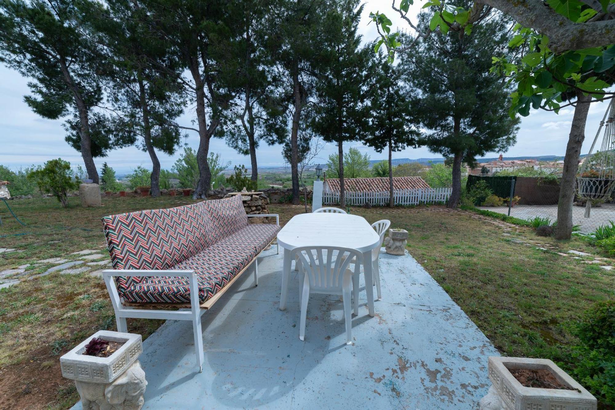 Gran Casa Rural Al Aire Libre En Griselヴィラ エクステリア 写真