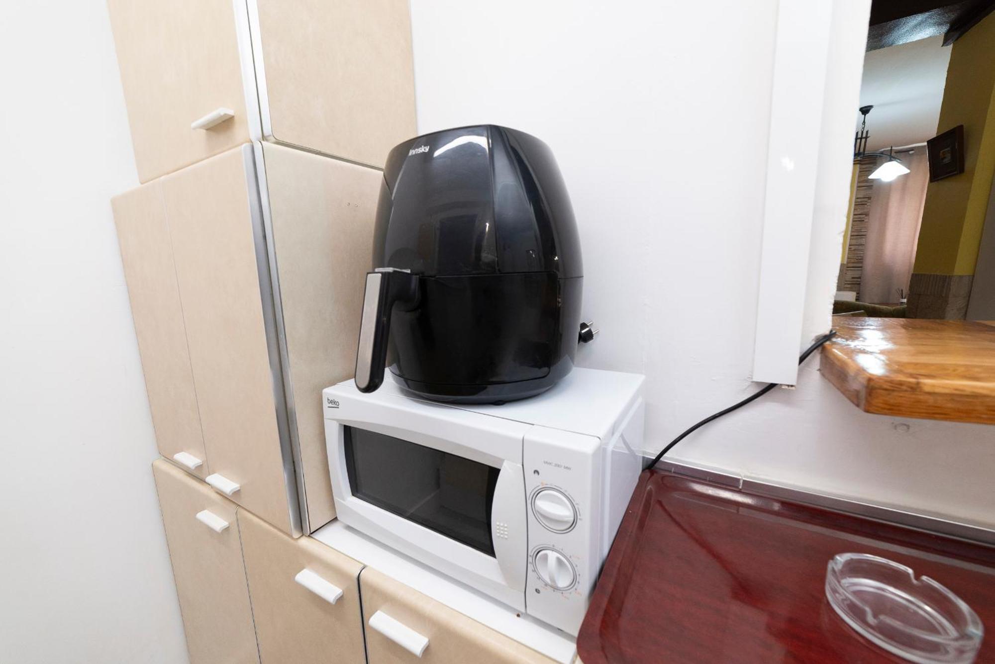 Gran Casa Rural Al Aire Libre En Griselヴィラ エクステリア 写真